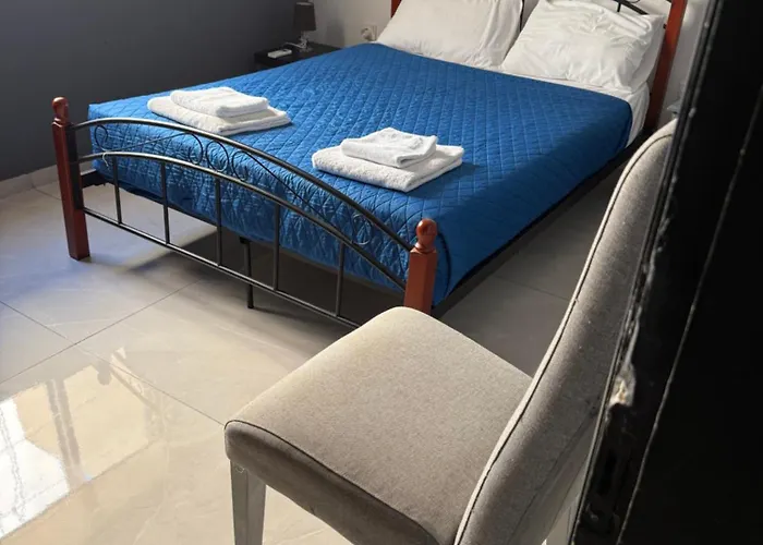 D Pitsillos Homes Luxury *